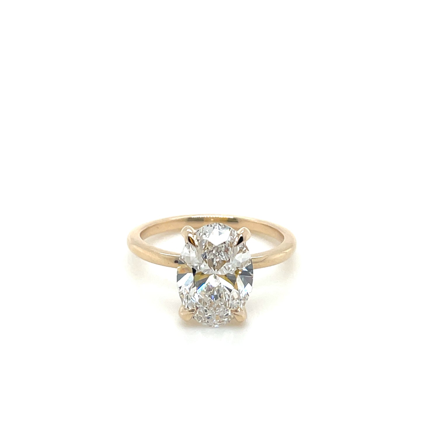 2.70 D VVS2 Oval Solitaire Ring in 18k Yellow Gold